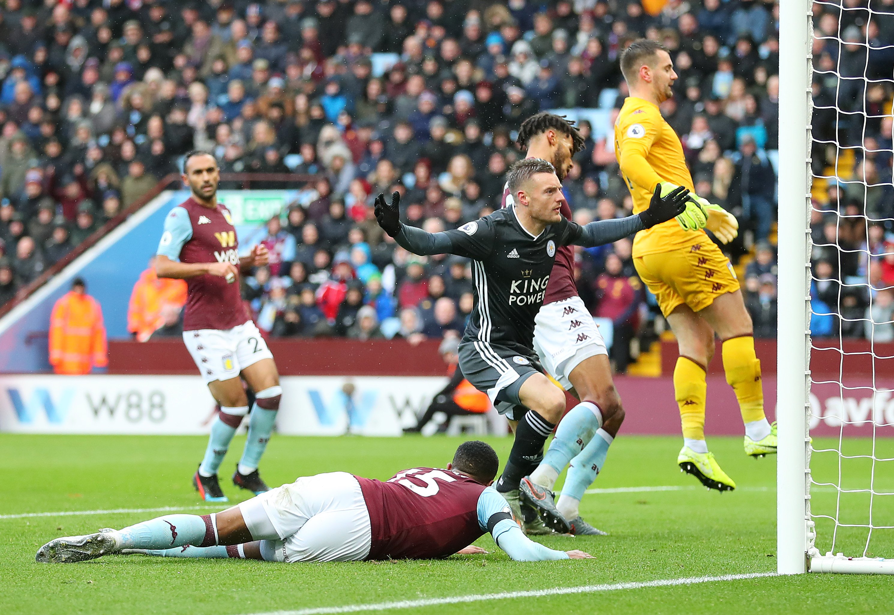 换到控球组 换到控球组